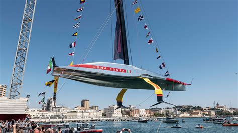 luna rossa pirelli ac75 design